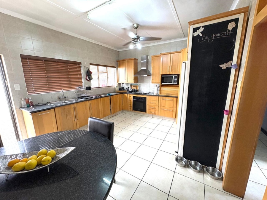 4 Bedroom Property for Sale in Jan Cillierspark Free State